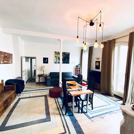 Romantic Apartment In パリ エクステリア 写真
