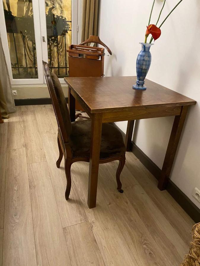 Romantic Apartment In パリ エクステリア 写真