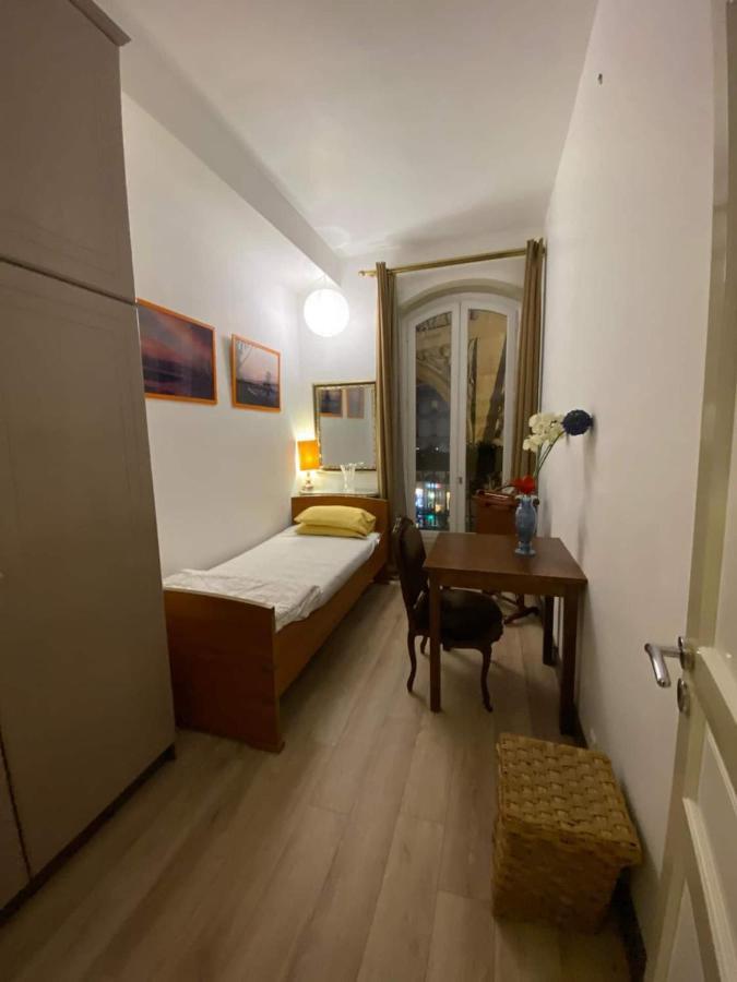 Romantic Apartment In パリ エクステリア 写真