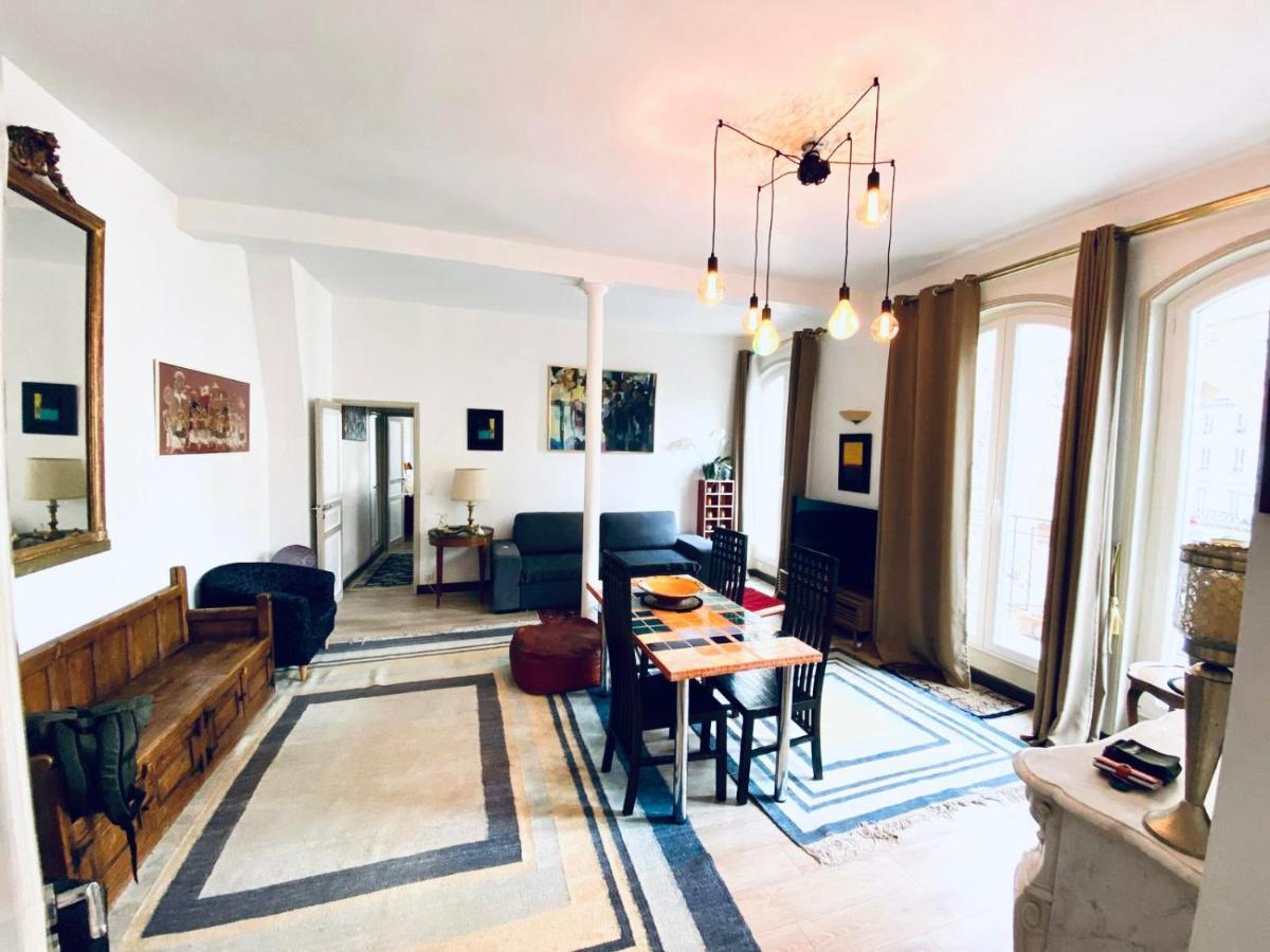 Romantic Apartment In パリ エクステリア 写真