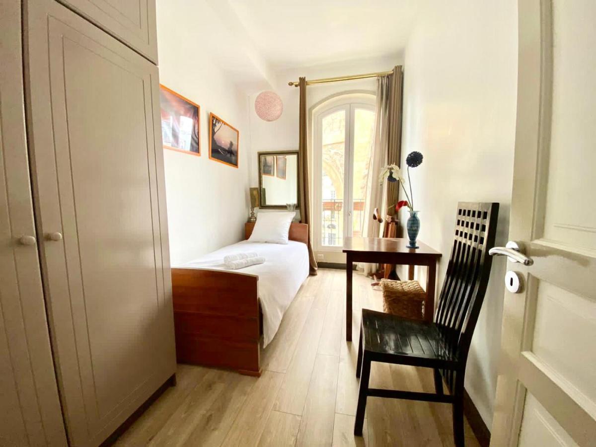Romantic Apartment In パリ エクステリア 写真